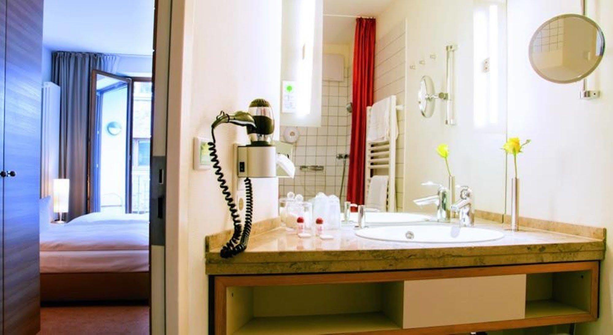 Hotel Begardenhof Koln Bagian luar foto